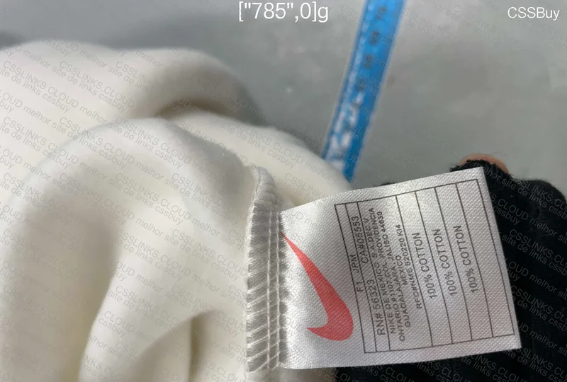 Nike Mini Swoosh Hoodie "Trevis" 3