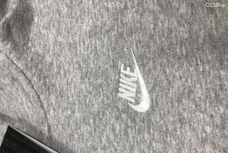 Nike Sportswear Hoodie 2