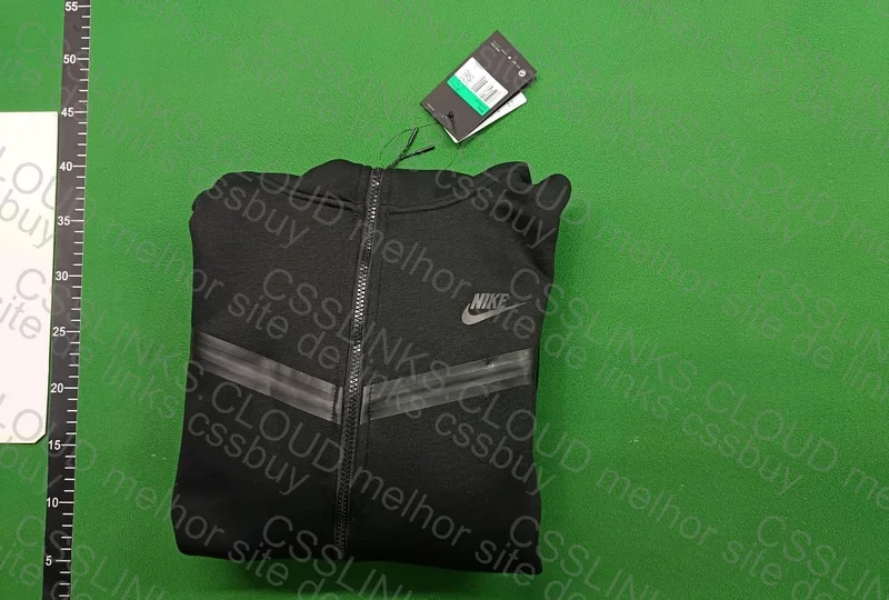 Nike Tech Fleece Hoodie 4