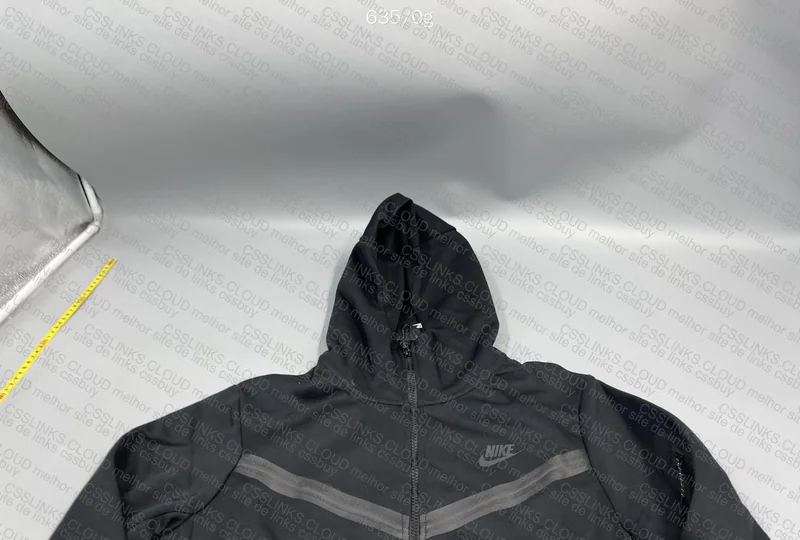 Nike Tech Fleece Hoodie, GL? 2