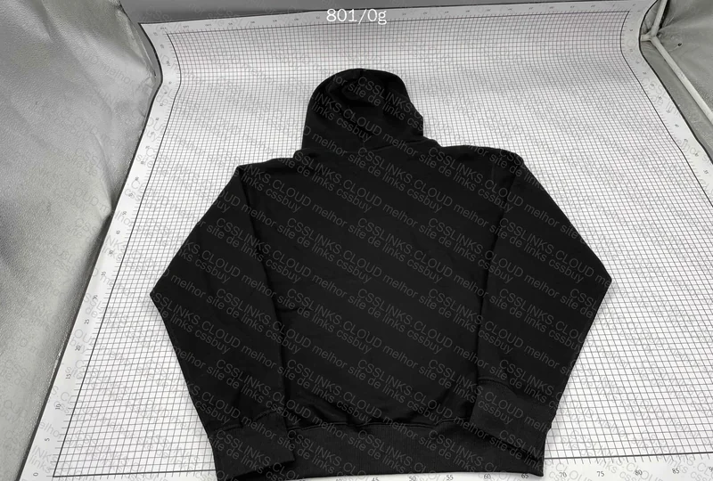 NOAH Hoodie 3