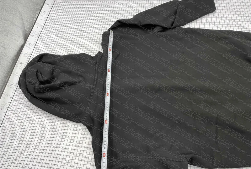 NOAH Hoodie 6