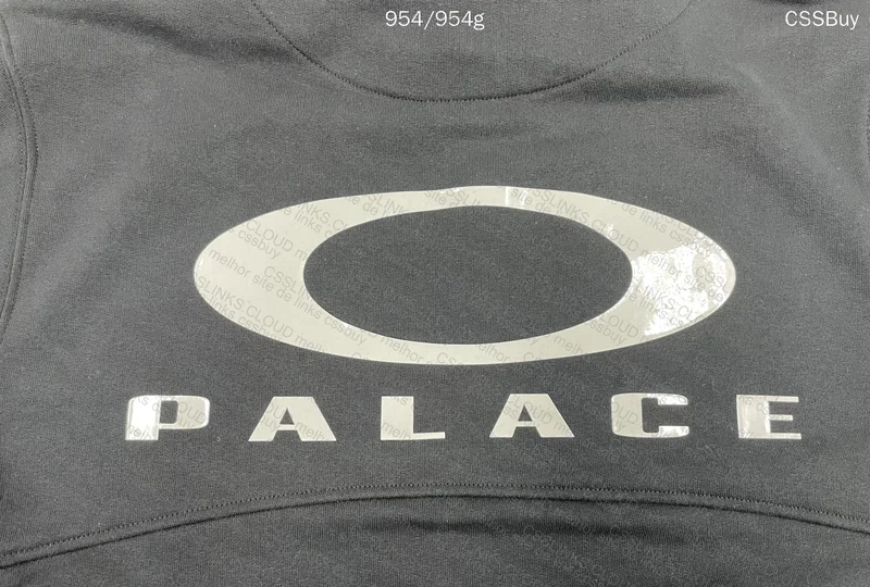 Oakley x Palace Hoodie 3