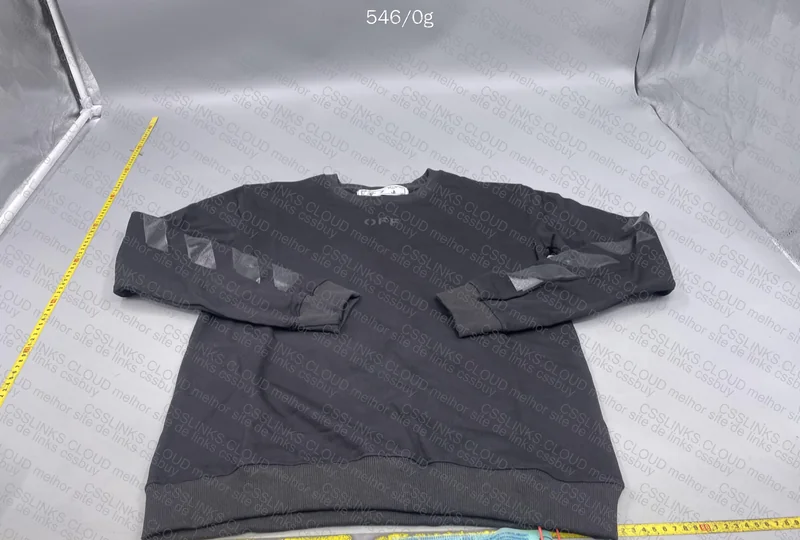 Off-White Hoodie 3