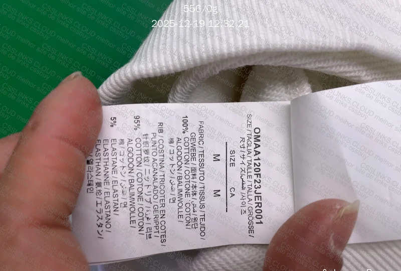 Off-White Hoodie [GL?] 4
