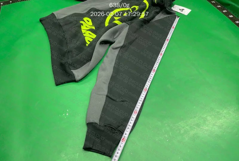 Moletom Palace x Nike Total 90 6