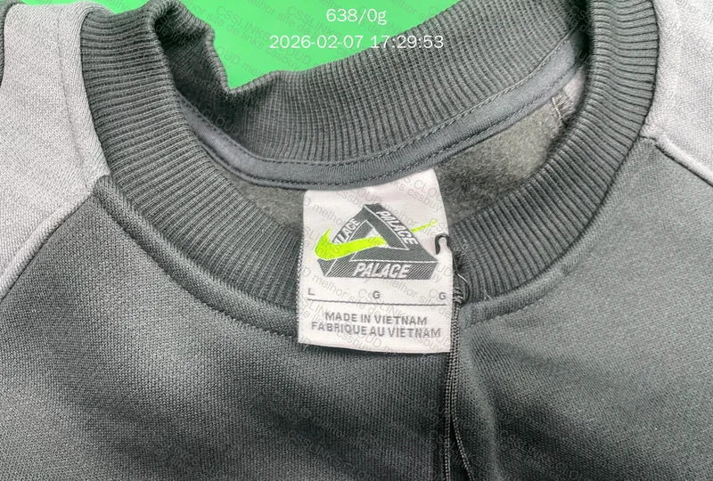 Moletom Palace x Nike Total 90 9