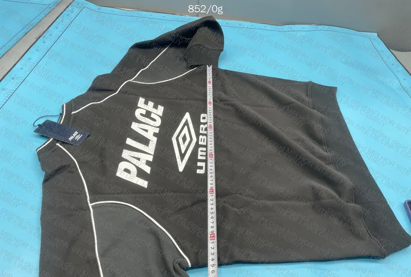 Palace x Umbro Hoodie 4