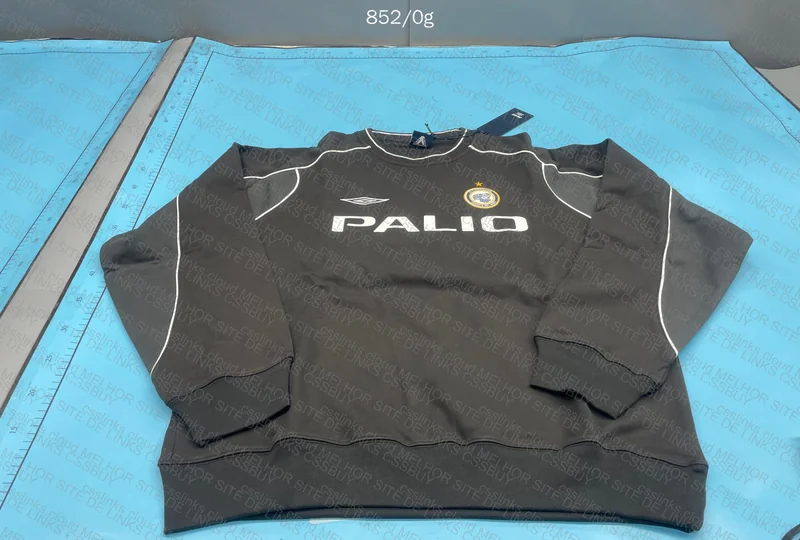 Palace x Umbro Hoodie 7