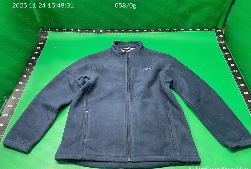 Patagonia Hoodie with Measurements 4