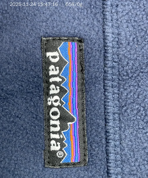 Patagonia Hoodie with Measurements 9