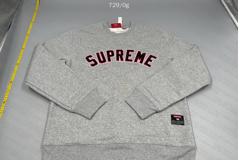 Supreme Hoodie 6