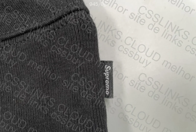 Supreme Hoodie 4