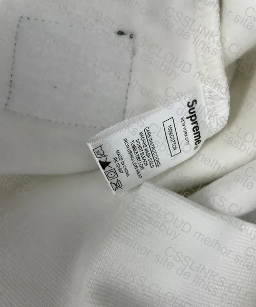 Supreme Hoodie