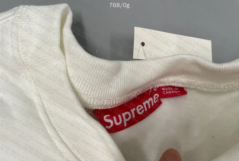 Supreme Hoodie 4