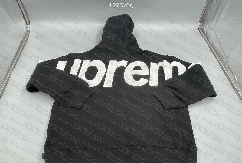 Supreme Hoodie 3