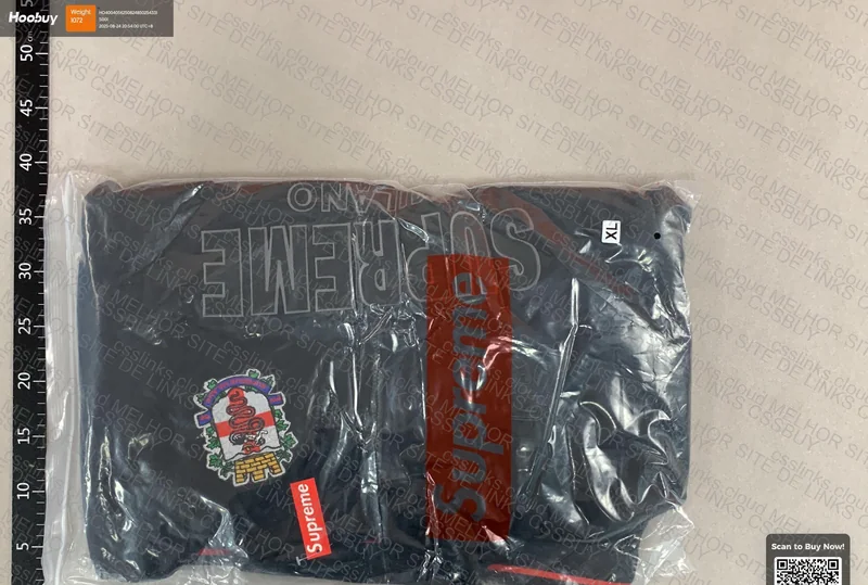 Supreme Hoodie