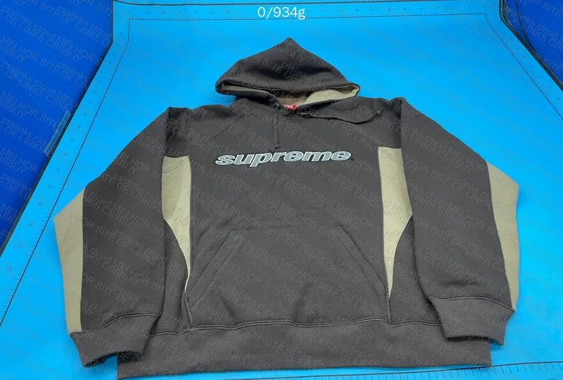 Supreme Hoodie 6