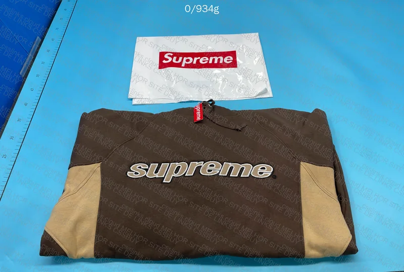 Supreme Hoodie 7