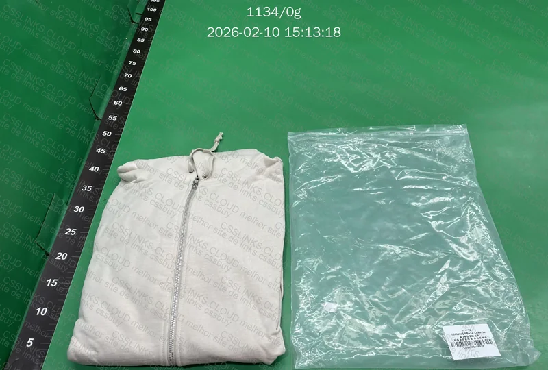 Moletom Supreme Aoi Zip Up Hooded