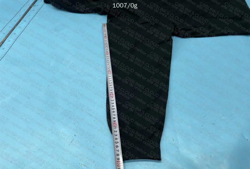 Supreme Box Logo Hoodie with Measurements 9