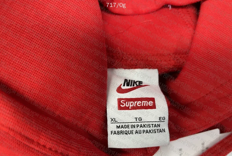Supreme X Nike Hoodie 3