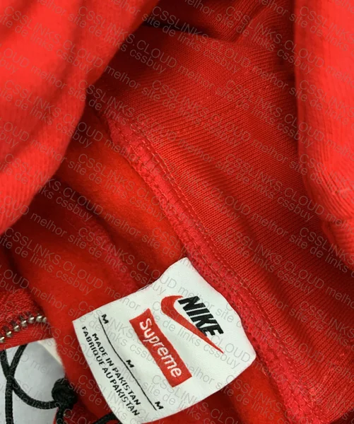 Supreme x Nike Hoodie 4