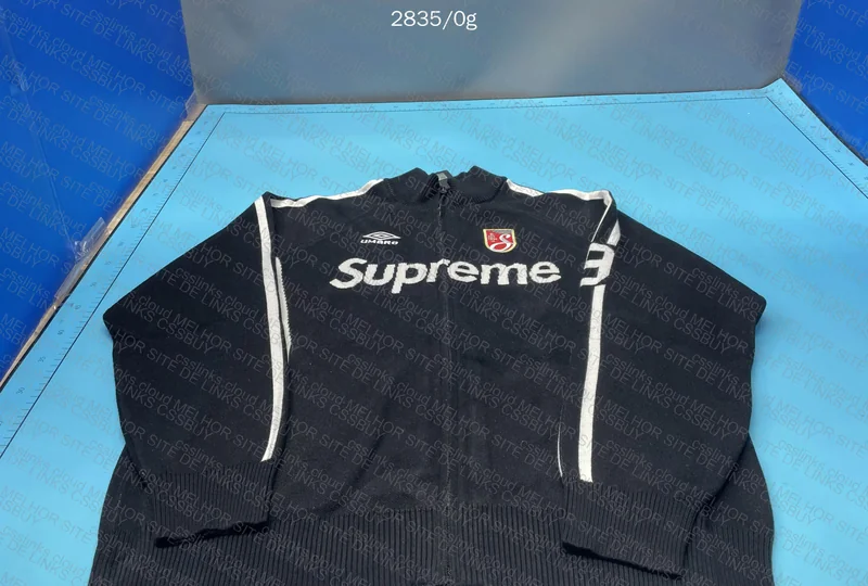 Supreme x Umbro Hoodie 2