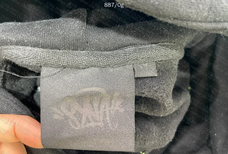 Syna Hoodie 4