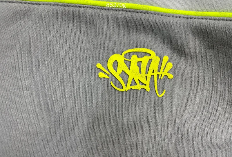 Syna Hoodie 2