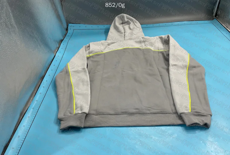 Syna Hoodie 3