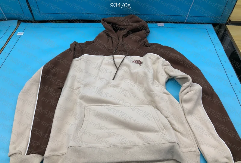 Syna Hoodie 3