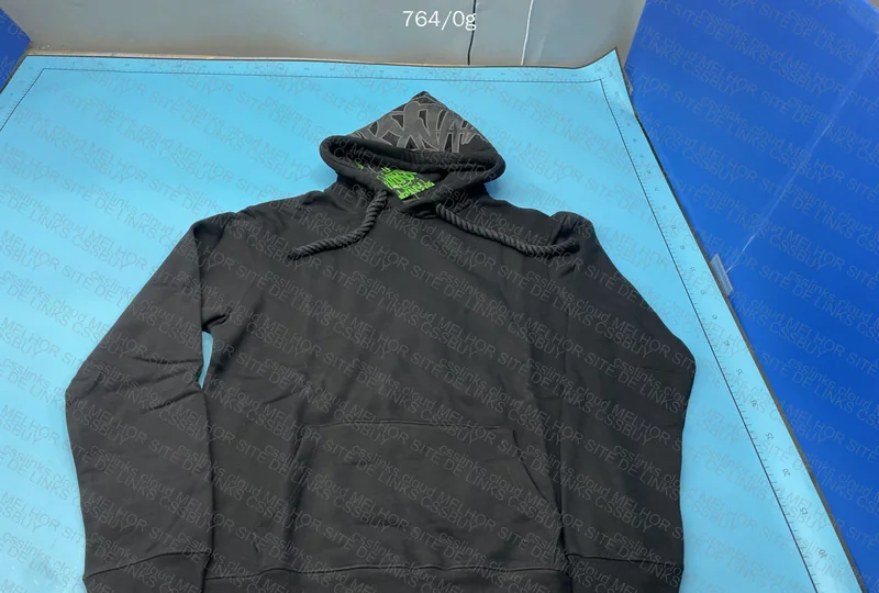 Syna Hoodie 2