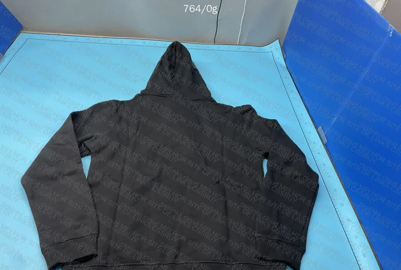 Syna Hoodie 3