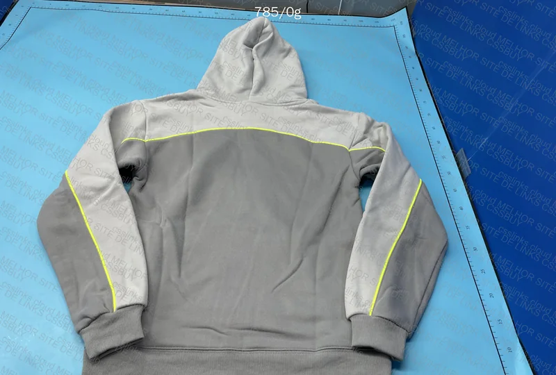 Syna Hoodie 3