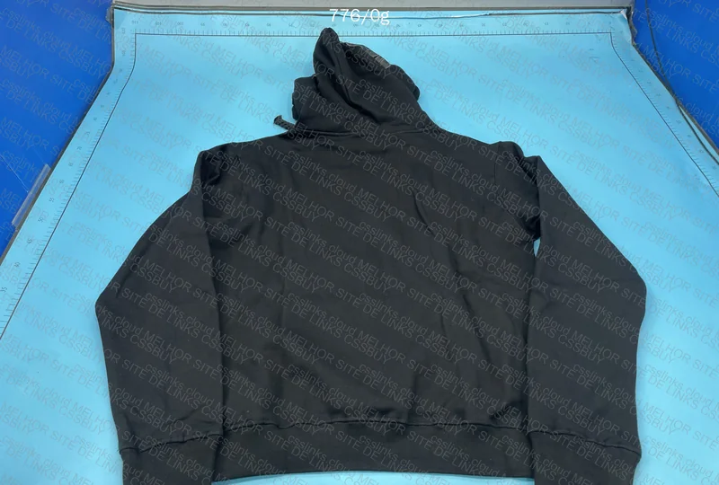 Syna Hoodie 6