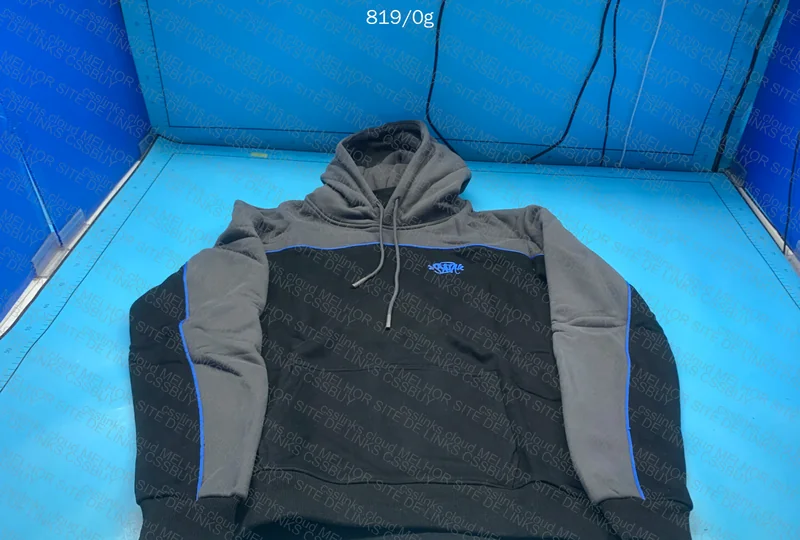 Syna Hoodie 3