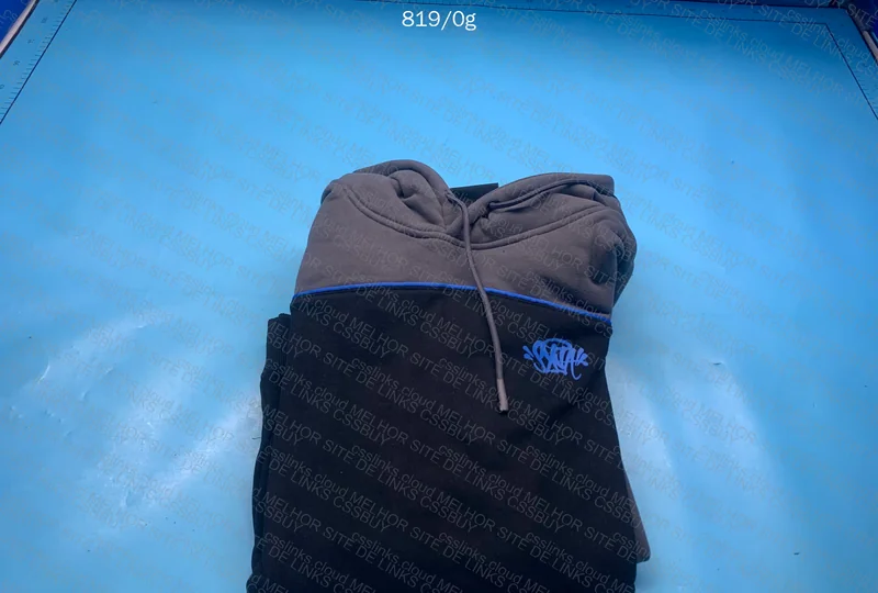 Syna Hoodie 4