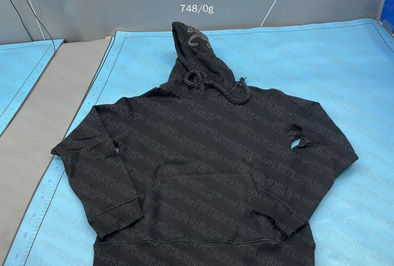 Syna Hoodie 2
