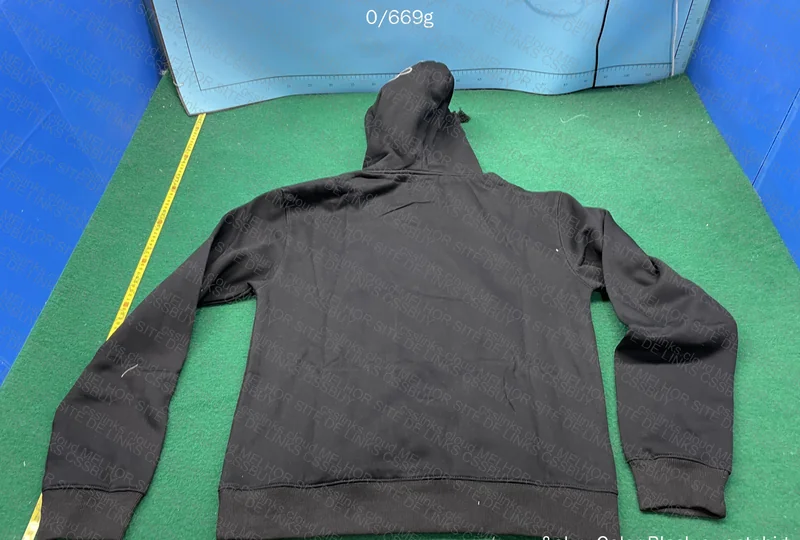 Syna Hoodie 4