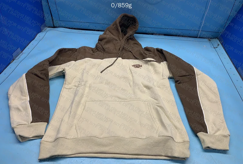 Syna World Hoodie 3