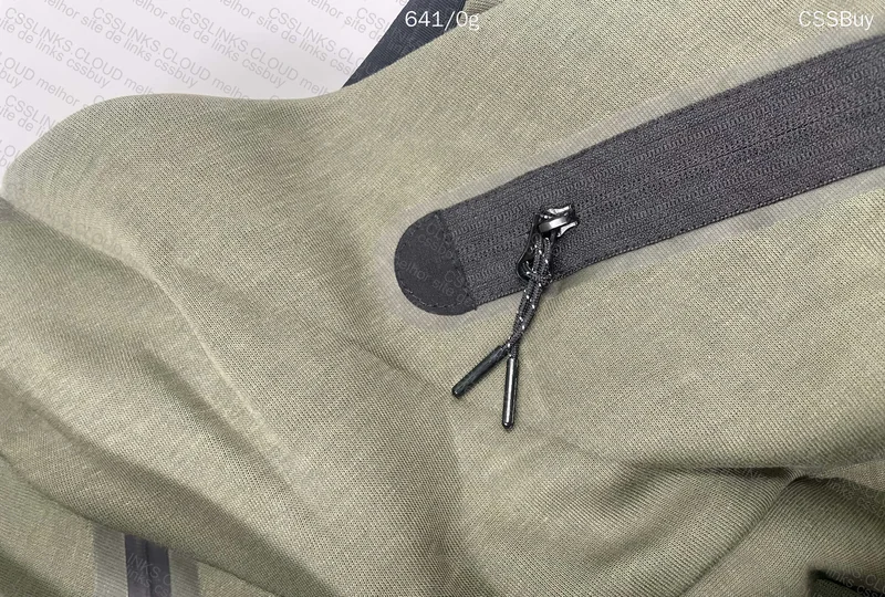 Tech Fleece Hoodie 2