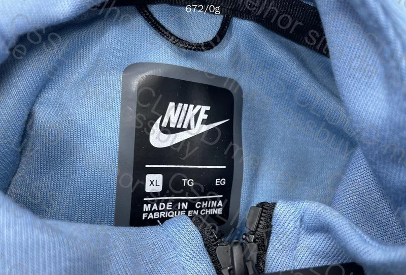 Tech Fleece Hoodie 6