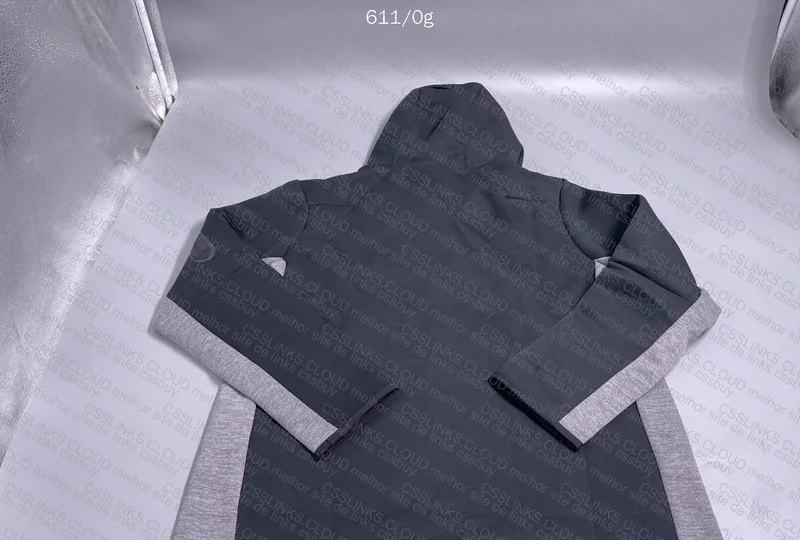 Tech Fleece Hoodie 2