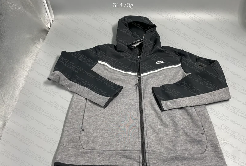 Tech Fleece Hoodie 5
