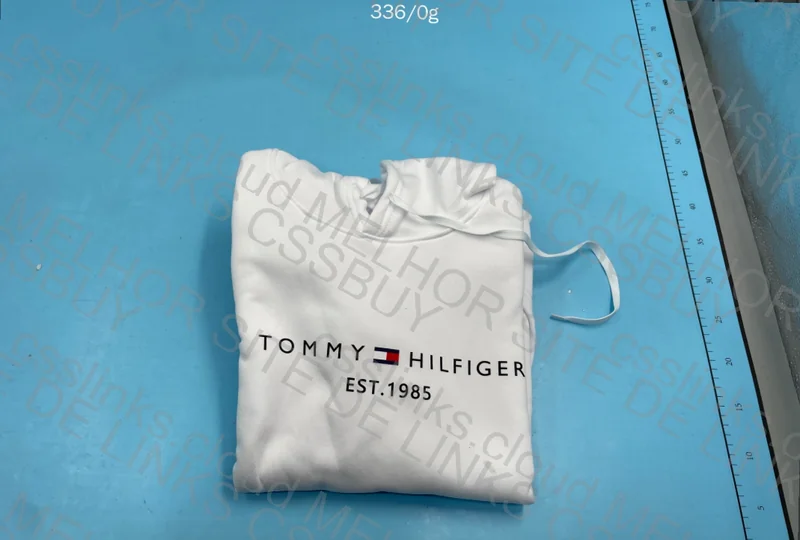 Tommy Hilfiger Hoodie 2