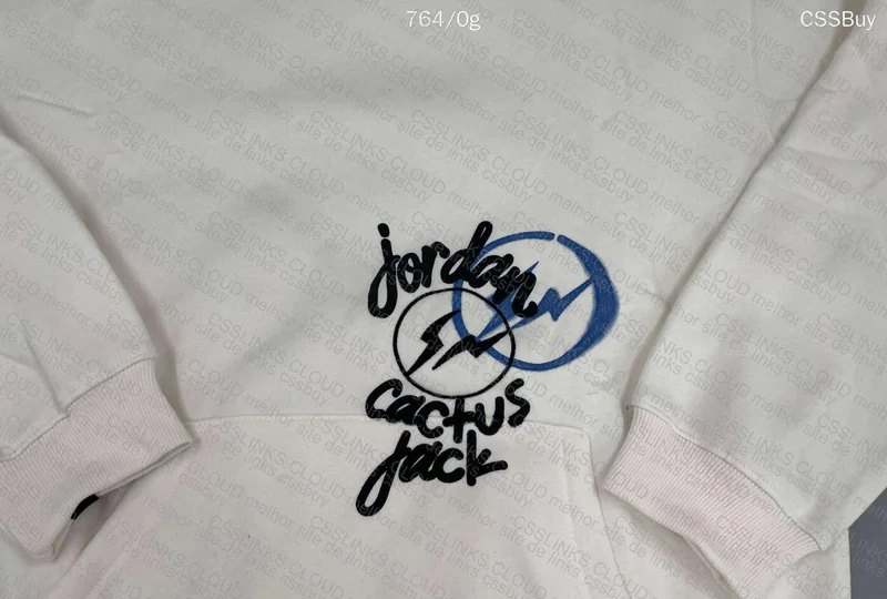 Travis Hoodie 2
