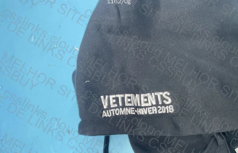 Vetements 'May the Bridges x Antwerpen' Hoodie 2