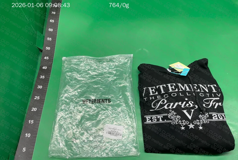 Vetements Paris Logo Hoodie