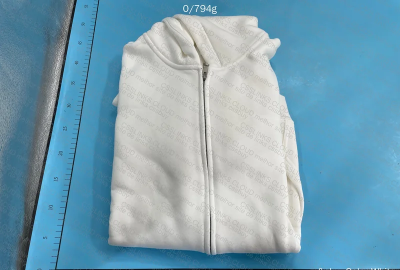 White Artiemaster Zip-Up Hoodie 3